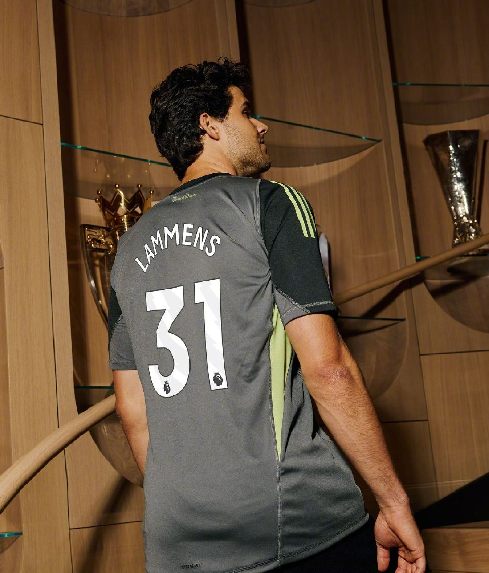 乌拉圭翻盘巴萨,凯恩惊艳四座 乌拉圭翻盘巴萨,凯恩惊艳四座