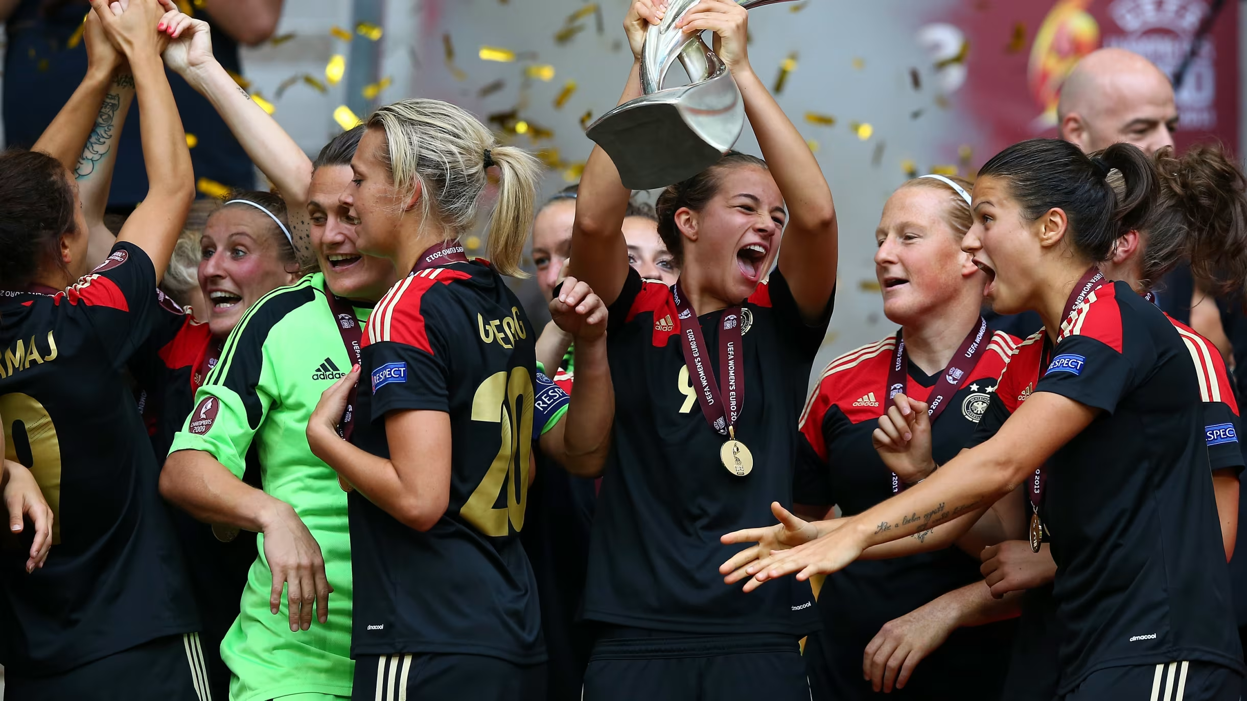 开云体育下载-挪威战平丹麦挺进四强，欧洲杯收获喜讯